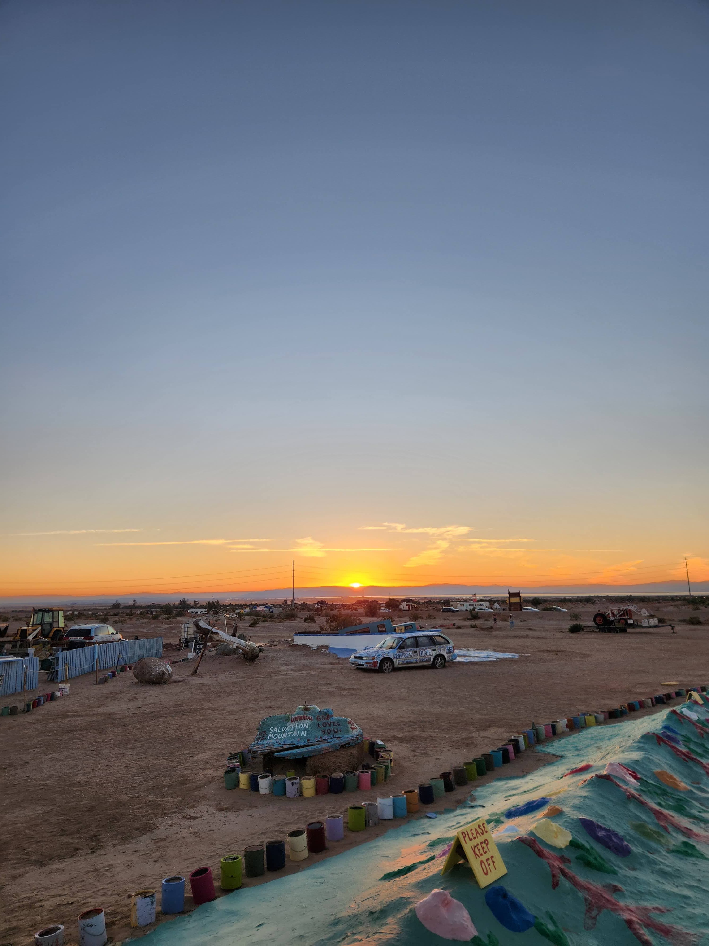 Salvation Mountain Album Picture 4